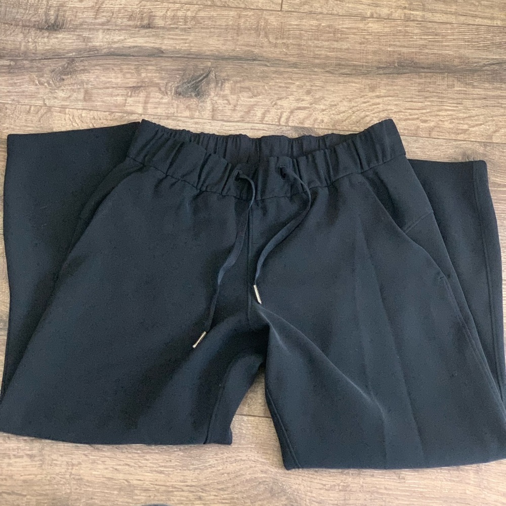DISCONTINUED On the Fly 7/8 cropped LULULEMON pants